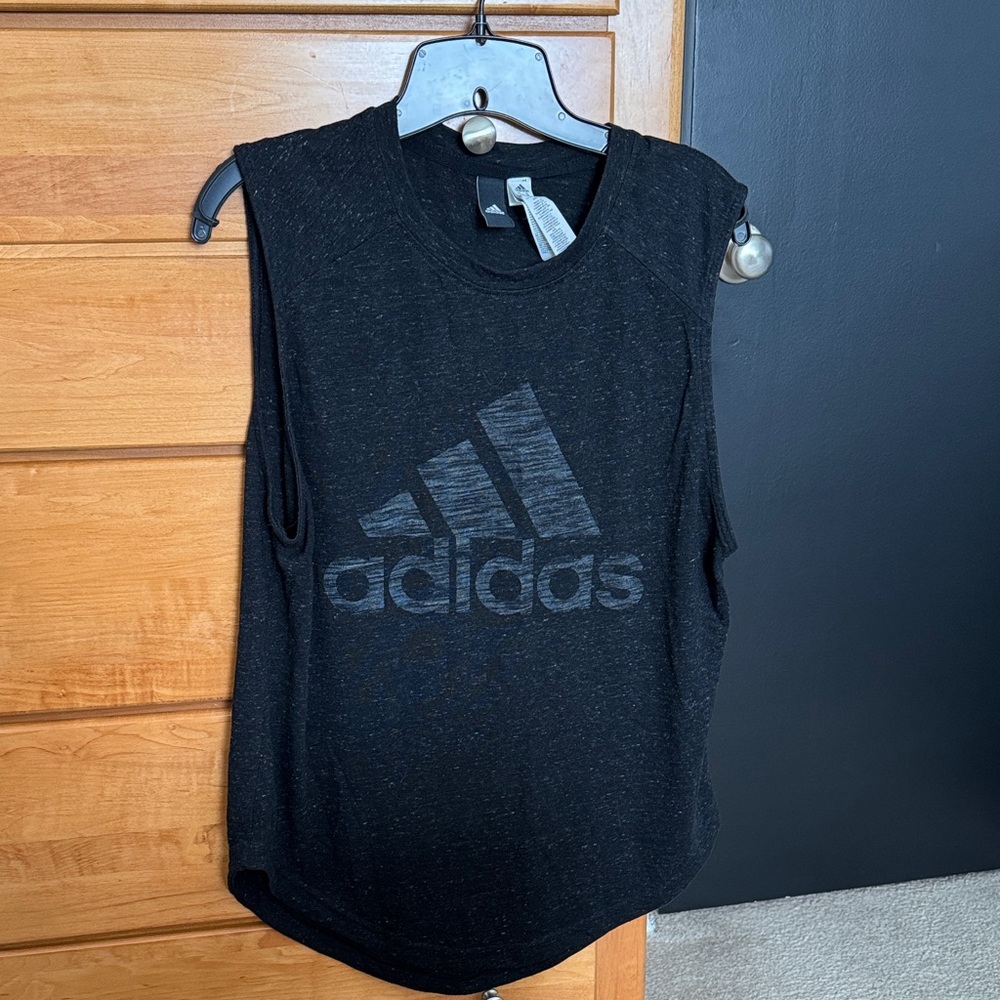 Adidas tank